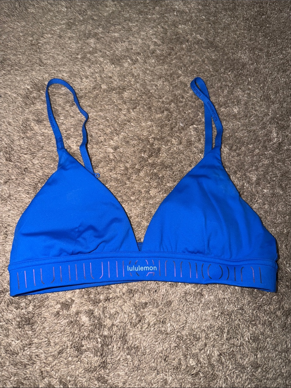Lululemon License to Train Triangle Bra